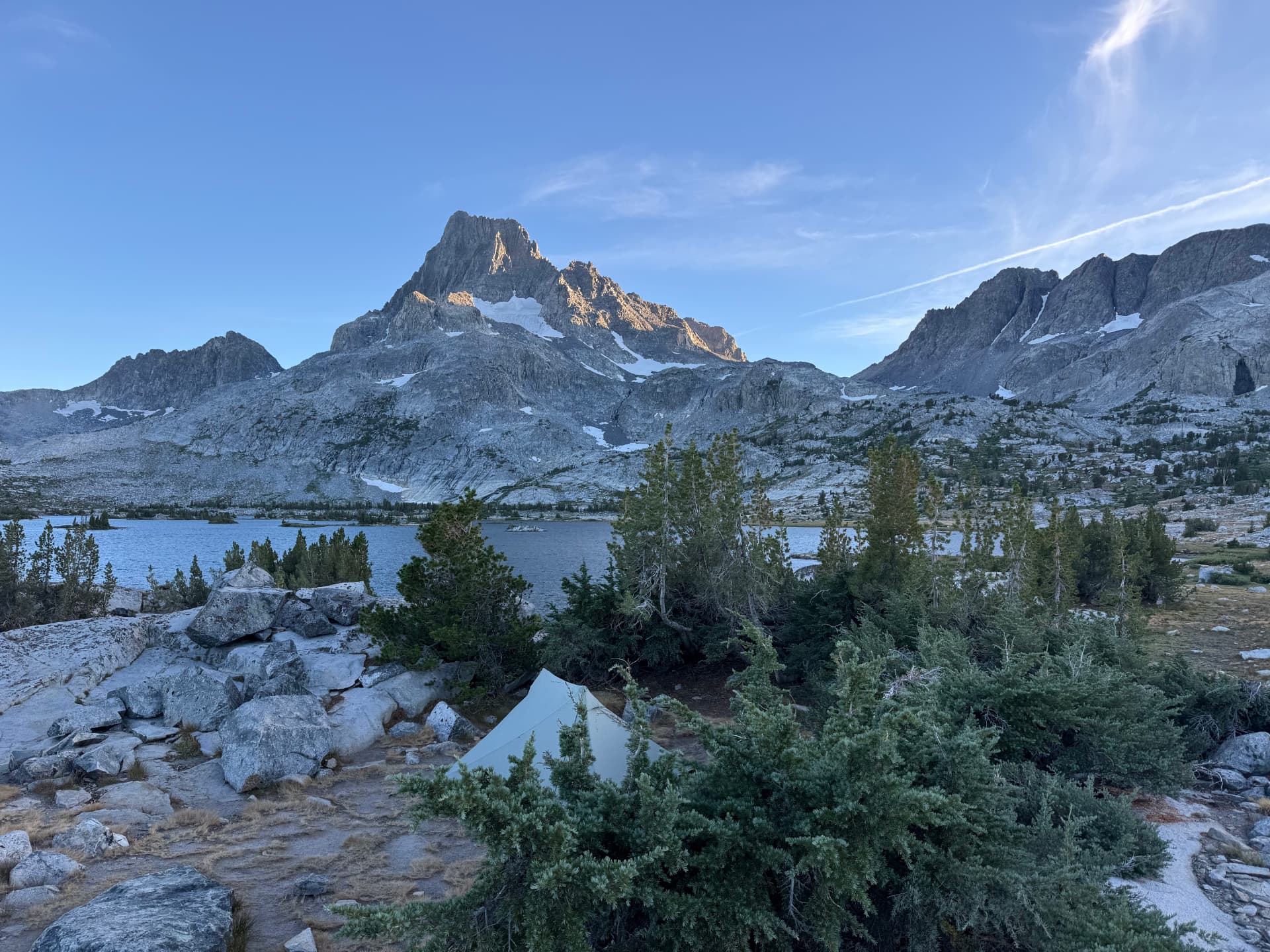 Thousand Island Lake